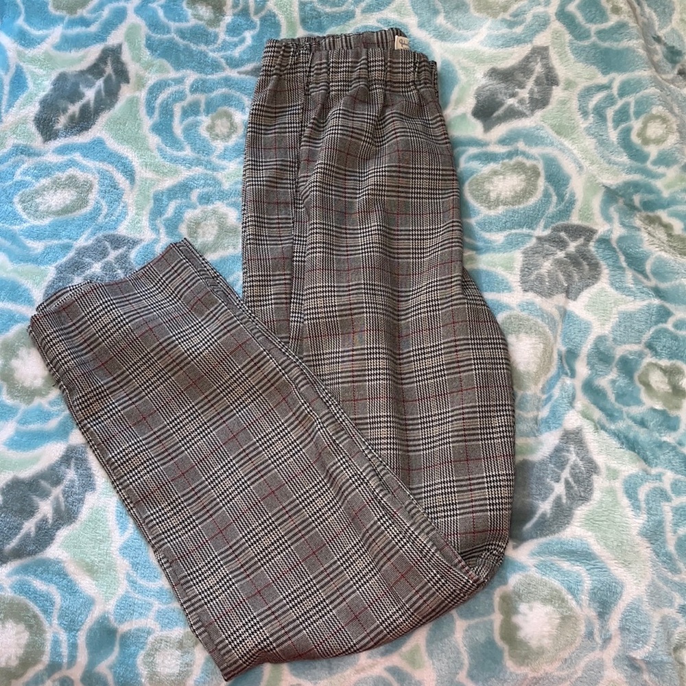 Brandy Melville pants